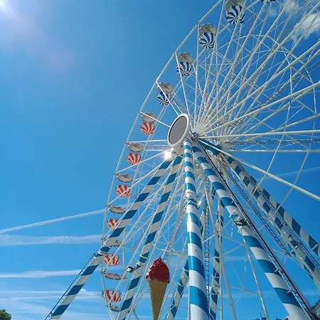 L'ame De La Renaissance Plumereau - Parking Prive